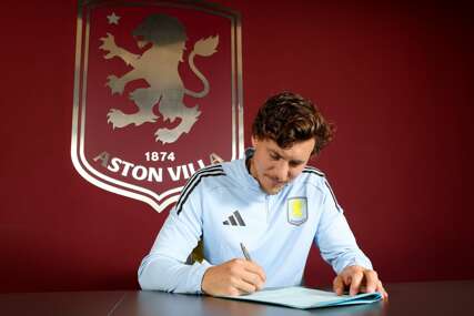 Aston Villa dovela bivšeg defanzivca Manchester Uniteda