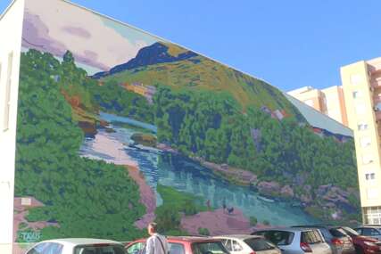 Mostar dobio veliki mural posvećen ljepotici Neretvi