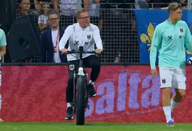 Selektora Austrije iznenadio travnjak na Kosovu. Ralf Rangnick: "Ovo je livada!"