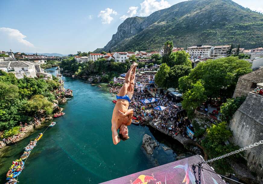 FOTO: RB CLIFF DIVING