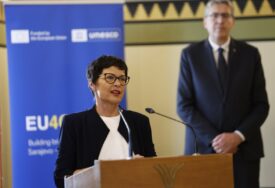 Evropska komesarka Marta Kos danas će predstaviti novi set pravno obavezujućih zaštitnih mjera