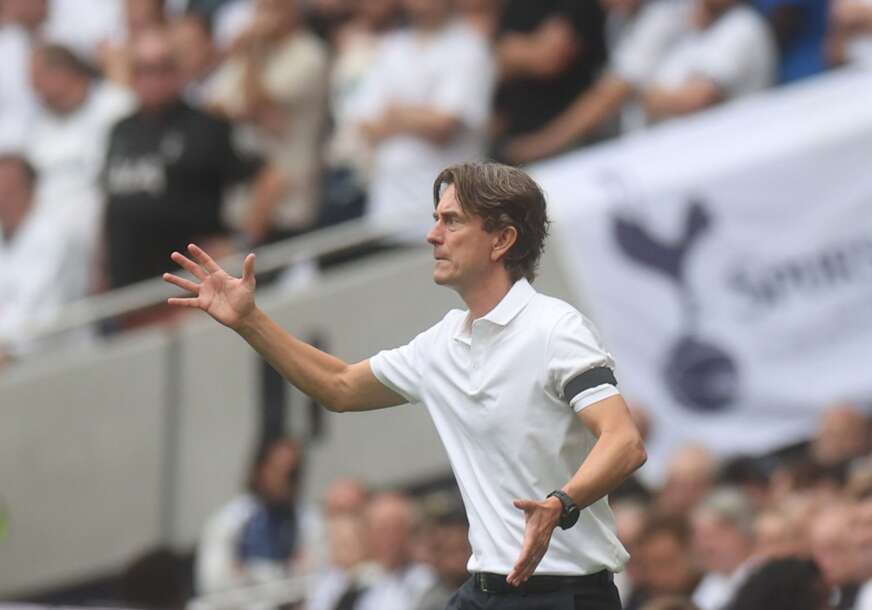 FOTO: EPA/NEIL HALL