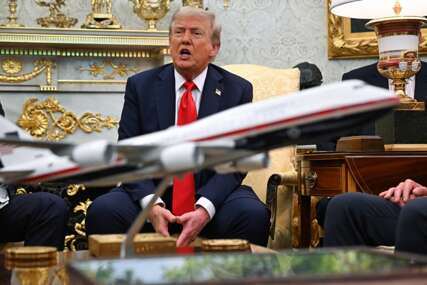 Trump: Da nemamo carine, bili bismo siromašna nacija