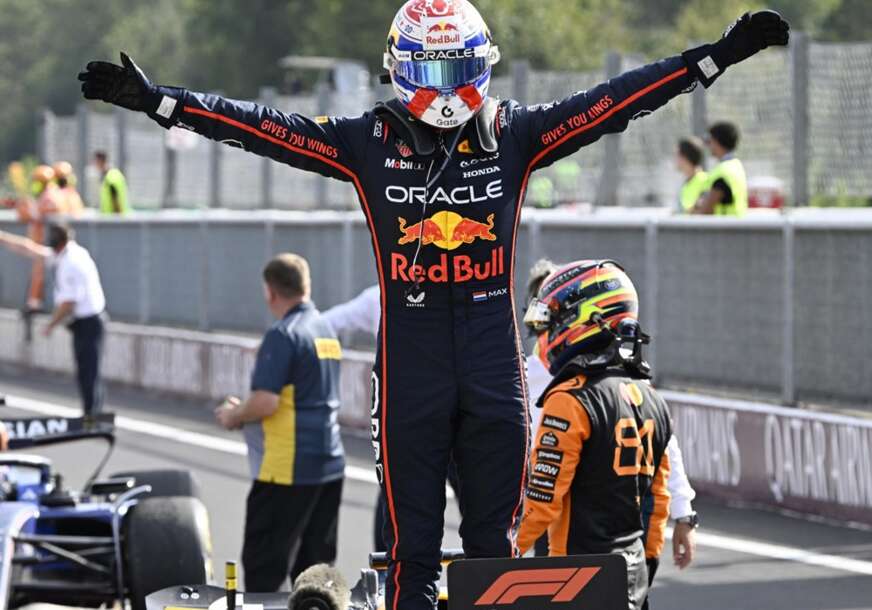 FOTO:  EPA/DANIEL DAL ZENNARO