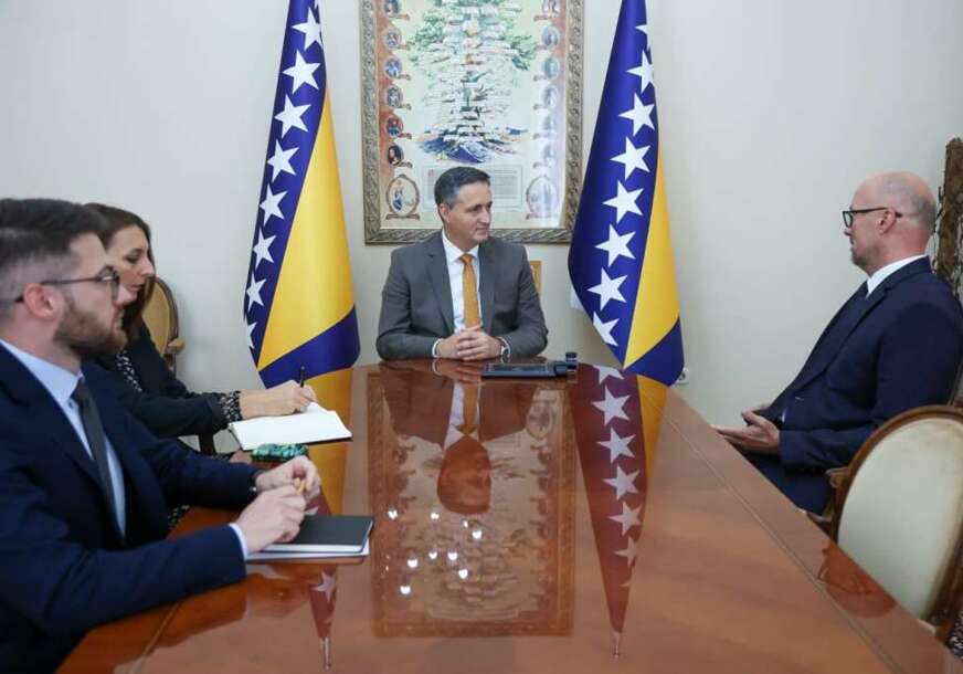 FOTO: KABINET ČLANA PREDSJEDNIŠTVA BIH DENISA BEĆIROVIĆA
