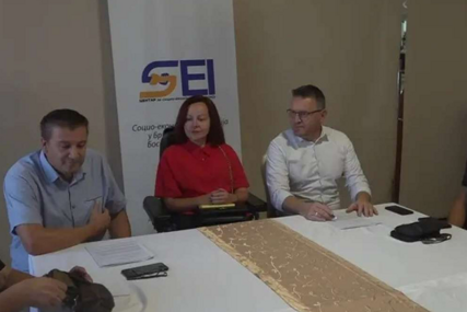 U Brčkom potpisan ugovor o uklanjanju arhitektonskih barijera