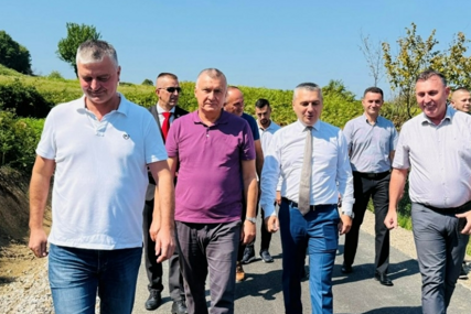 NERIN DIZDAR NAKON ŠTO JE SNIMLJEN S OPTUŽENIKOM ZA RATNE ZLOČINE: "Nisam znao da sam u društvu takve osobe"