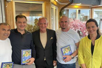 U Frankfurt održana promocija knjige "Kapiten jednog teškog vremena" Vlatka Glavaša (FOTO)