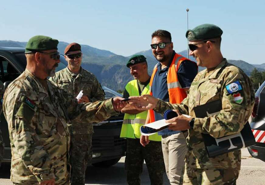 FOTO: EUFOR