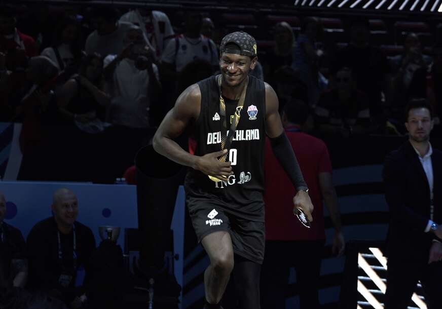FOTO: BONGA JE BIO MVP FINALNE UTAKMICE/AA