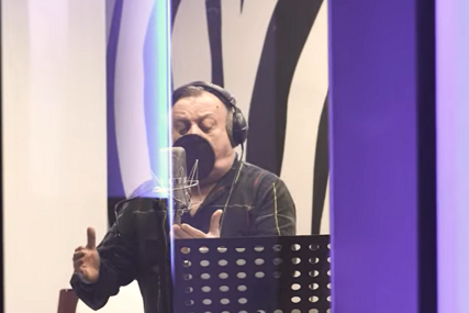 Mili objavio video iz studija sa Halidom Bešlićem: Bh. legenda ispričala koliko joj je vremena potrebno da snimi čitav album