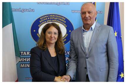 Helez ugostio ambasadoricu Italije koja je poručila: 'Razumijemo unutarnje prepreke koje koče napredak BiH ka EU'