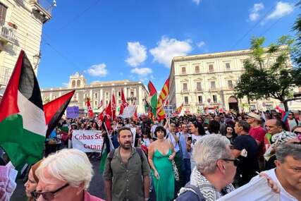 Italija paralizovana općim štrajkom u znak solidarnosti s Gazom (VIDEO)