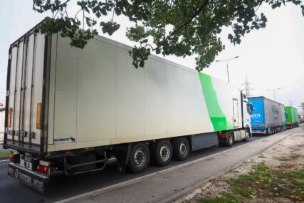 Novi granični prijelaz Gradiška otvoren je privremeno i za teretna vozila