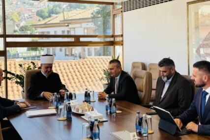 Kavazović, Dizdar i Suljagić održali sastanak:  Očuvanje identiteta i historijskog pamćenja na prvom mjestu