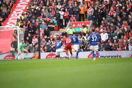 Liverpool bolji od Evertona u gradskom derbiju