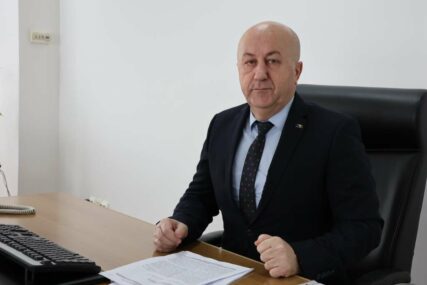 OGLASIO SE MINISTAR LOKMIĆ: "Novac za isplatu jednokratne pomoći od 200 KM uplaćen je..."
