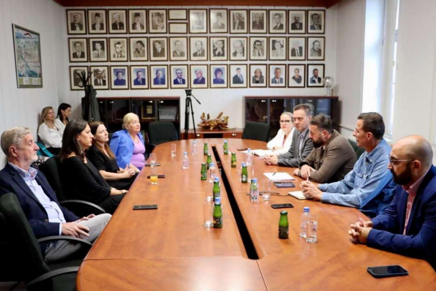 FOTO: SLUŽBA ZA PROTOKOL I PRESS KANTONA SARAJEVO