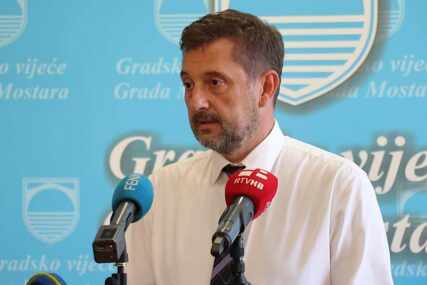 Kordić: Deponija Uborak blokirana, otpad najvjerojatnije privremeno ide u Zenicu (VIDEO)