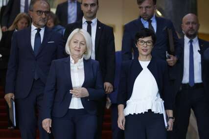 Okom kamere Bosnainfo: Kos razgovarala sa Krišto, pozvala Vijeće ministara da nastavi s provođenjem reformi (FOTO)