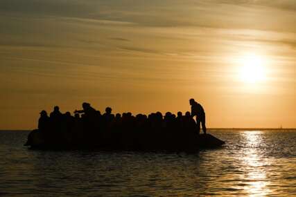 Brod s migrantima udario u plovilo turske obalske straže: Pet osoba poginulo, jedna teško povrijeđena