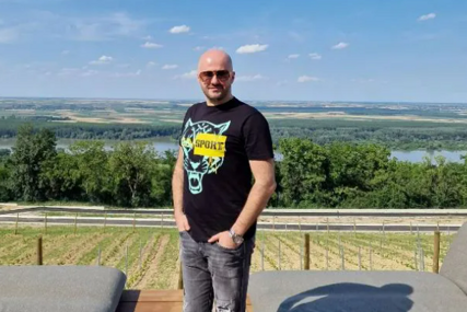 Pjevač doživio jezivu scenu na svom nastupu: "Drogirali su se na mojoj klavijaturi"