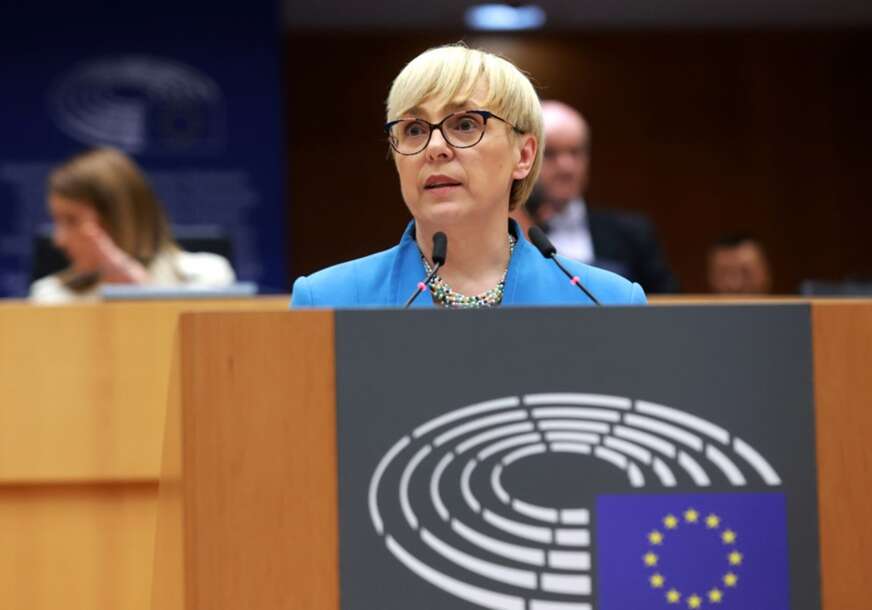FOTO: EPA/OLIVIER HOSLET