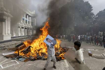 Nepalska vojska pokušava uspostaviti red nakon pojačanog nasilja na protestima