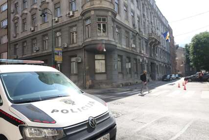 Akcija „Kavez“: Uhapšeno pet članova Udruženja „Panter“, pronađeni droga i oružje