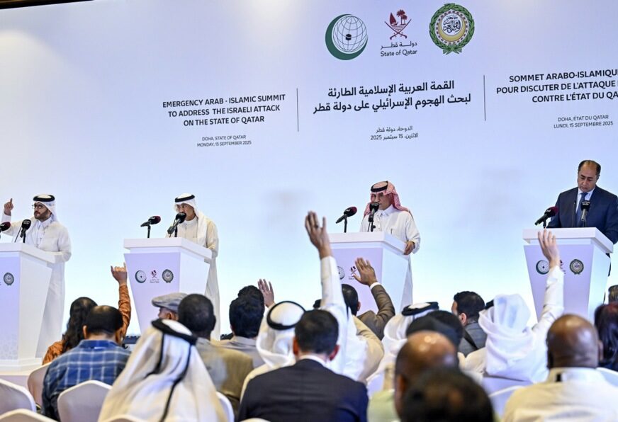 FOTO: EPA/NOUSHAD THEKKAYIL