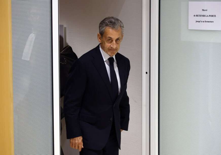 FOTO: EPA/YOAN VALAT