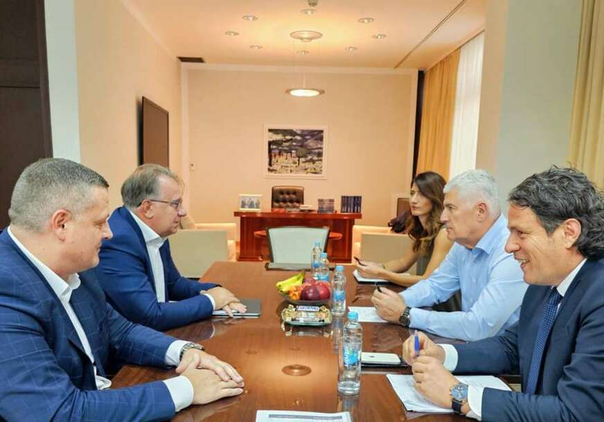 FOTO: HDZ BIH 