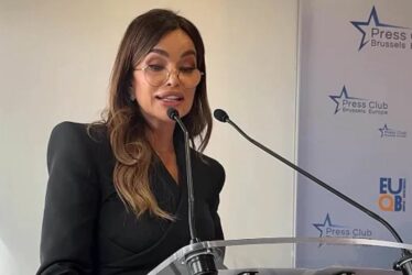 Severina dolazi na protest: Nebitno je jesmo li lijevo ili desno, vidimo se u Zagrebu