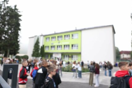 FMOZ: Dodjela nagrada najboljim učenicima u Federaciji BiH 15. decembra