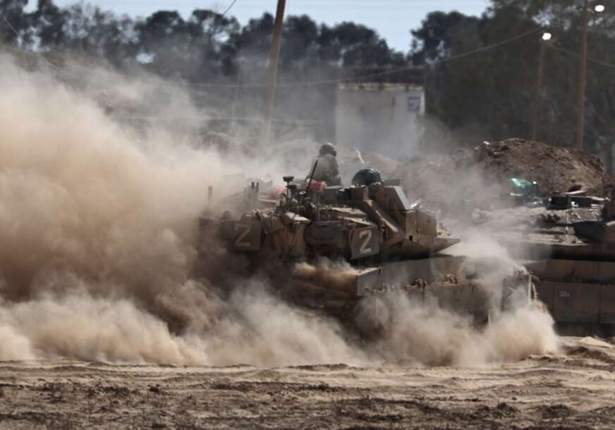 FOTO: EPA/ATEF SAFADI

