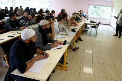 Francuska raspustila institut za obuku imama i vjerskih vođa: "Borba protiv infiltracije Muslimanske braće se nastavlja"