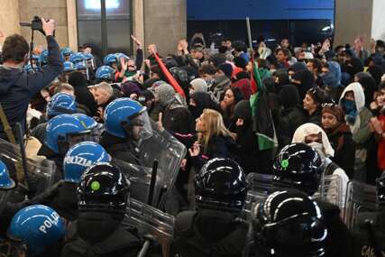 Propalestinski demonstranti u Firenci protiv utakmice Italija-Izrael