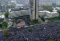 Na današnji dan klanjana dženaza Aliji Izetbegoviću: Više od 100.000 ljudi ispratilo prvog predsjednika RBiH