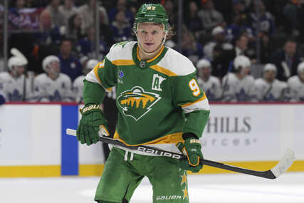 U RANGU NBA I FUDBALSKIH ZVIJEZDA Ruski hokejaš novim ugovorom oborio rekord NHL-a