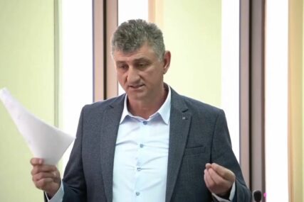 Uhapšen sin SDS-ovog zastupnika u NSRS: Krao drva u šumi