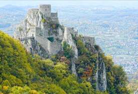 Srebrenik otvorio 49. OGUS: Stari grad ponovo postao pozornica umjetnosti