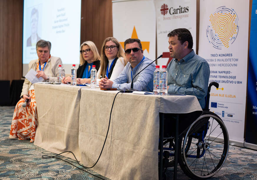 FOTO: UNIJA ORGANIZACIJA OSOBA S INVALIDITETOM U BIH