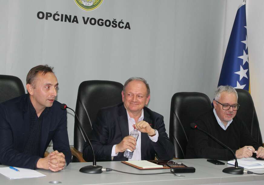 FOTO: VEDAD HASANOVIĆ, SLOBODAN ŠOJA I HARIS ĆUTAHIJA 