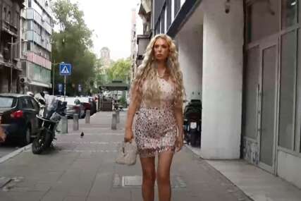 Svoje intimne slike prodaje: "Imala sam odnose u staračkom domu, trajalo je 15 minuta" FOTO