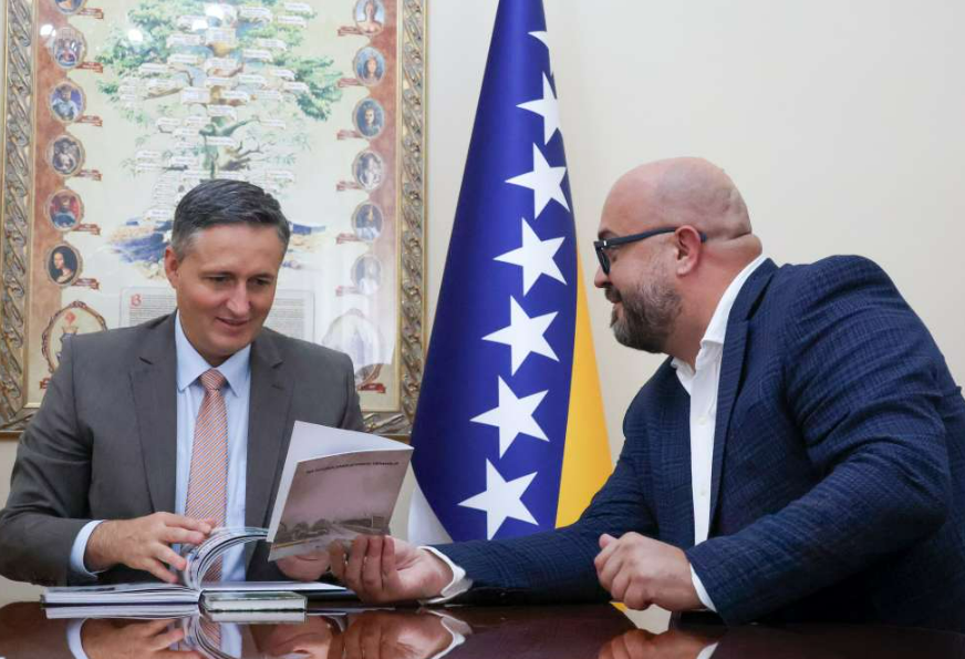 FOTO: KABINET ČLANA PREDSJEDNIŠTVA BIH DENISA BEĆIROVIĆA