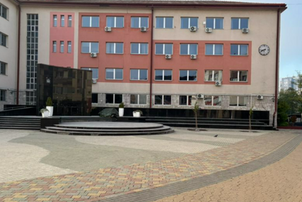 Amela Bećirspahić noći provodi u šatoru na minusu tražeći pravdu