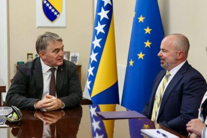 Komšić - Ginkel: Jedna od tema prekid isporuke ruskog plina u zemlje EU