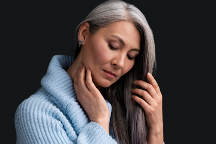 Može li sijeda kosa ponovo da potamni?