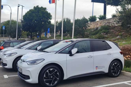 Općini Neum isporučena vozila na električni pogon