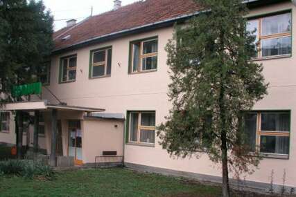 Par iz Živinica čak dvije godine fizički je zlostavljao troje djece, određen im pritvor